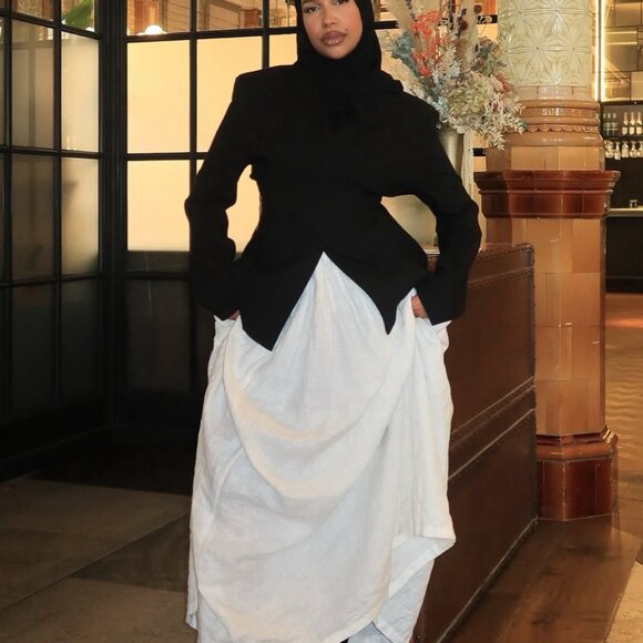 White Cotton Skirt - Picture 3 of 3